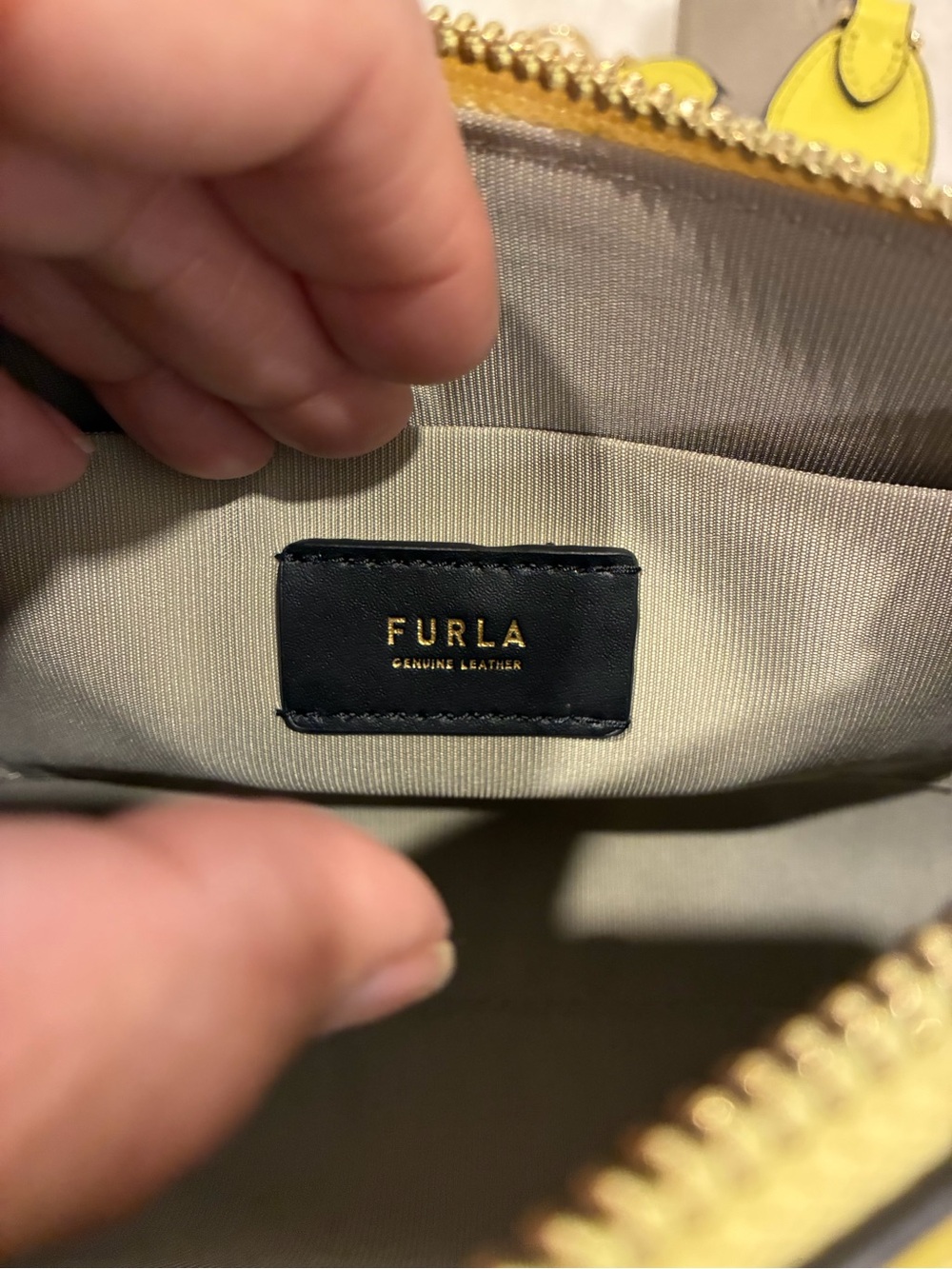 Furla Atena S Crossbody Yellow Croc Embossed Leather WB00397K0000 Made Italy - Picture 9 of 11
